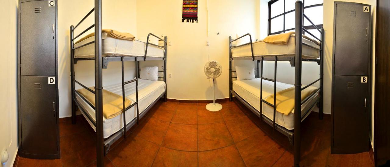 Mexico City Hostel Экстерьер фото